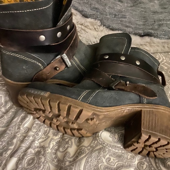 Fly London ankle boots - Picture 5 of 6